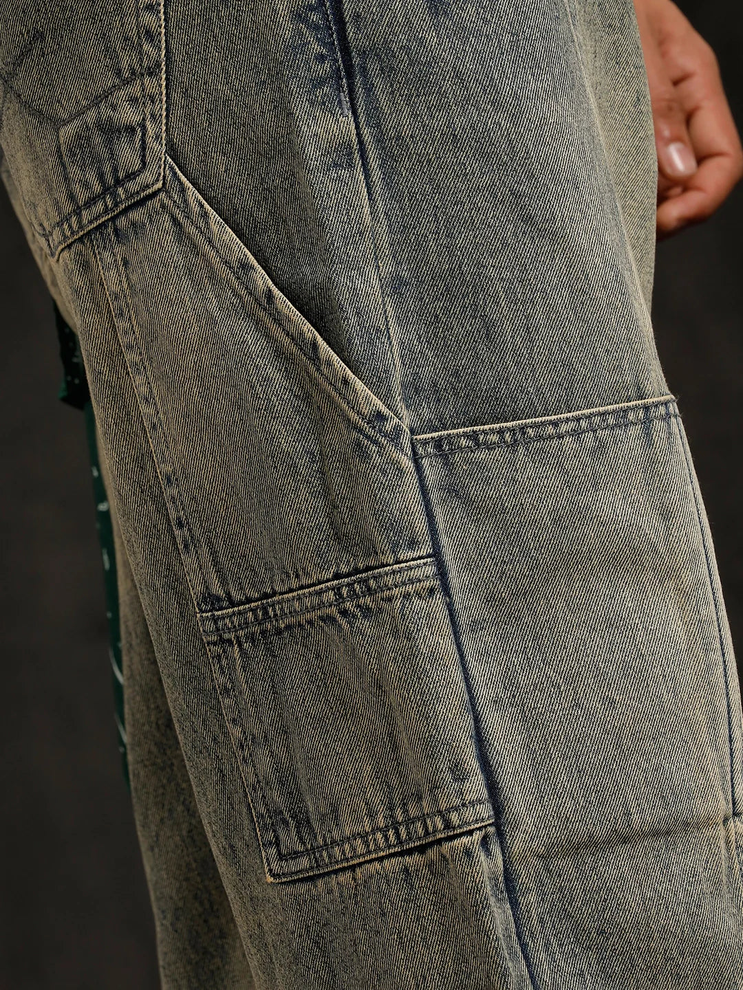 Slanted Pocket Loose Fit Jeans | Blue