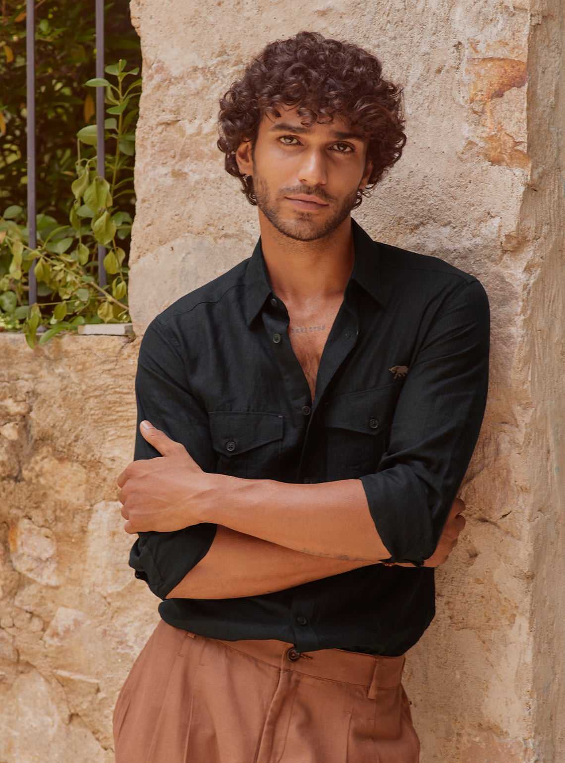 Onyx Safari Linen Shirt