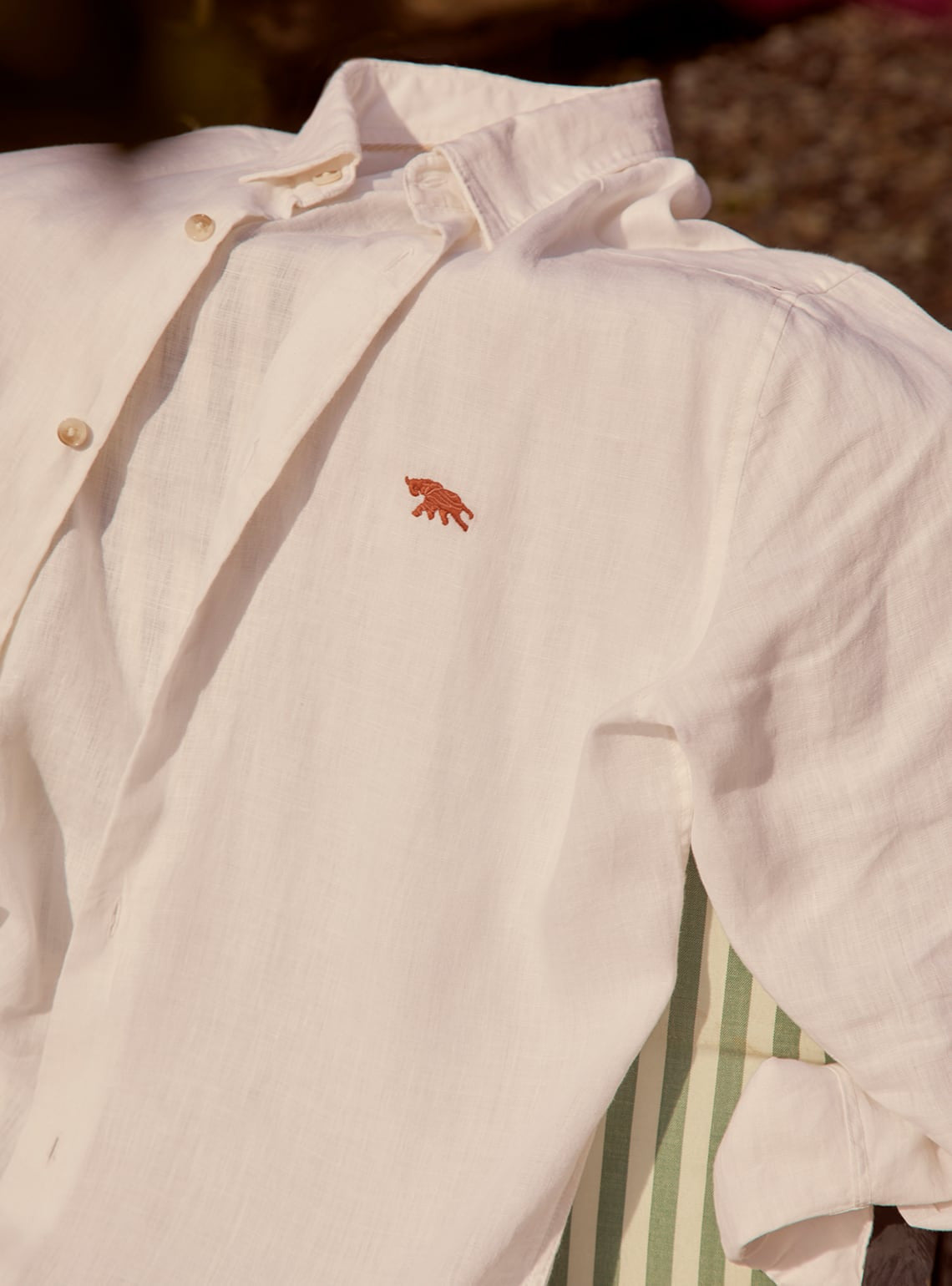 Essential White Linen Orange Mark Shirt
