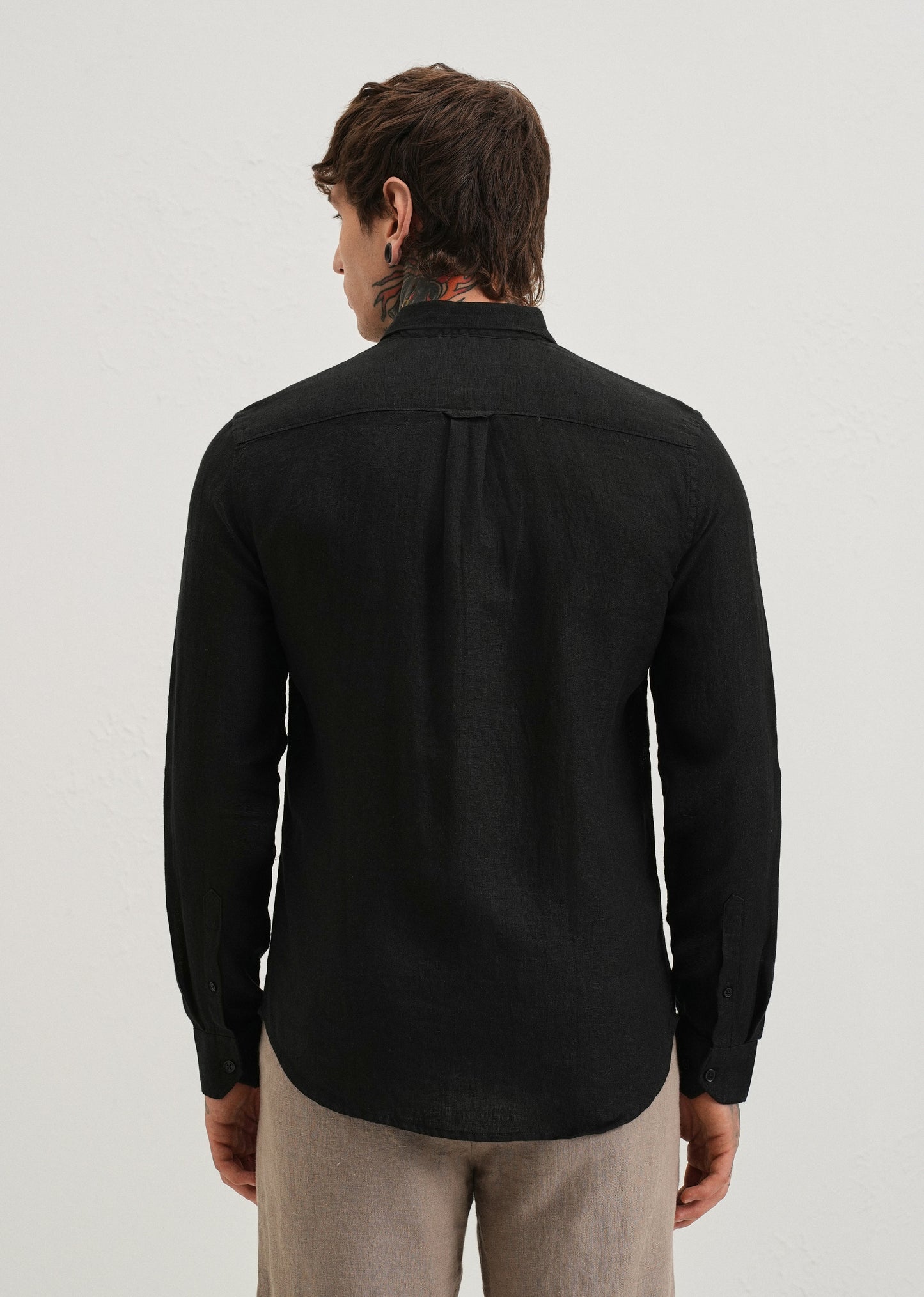 100% Pure Heather Black Linen Shirt