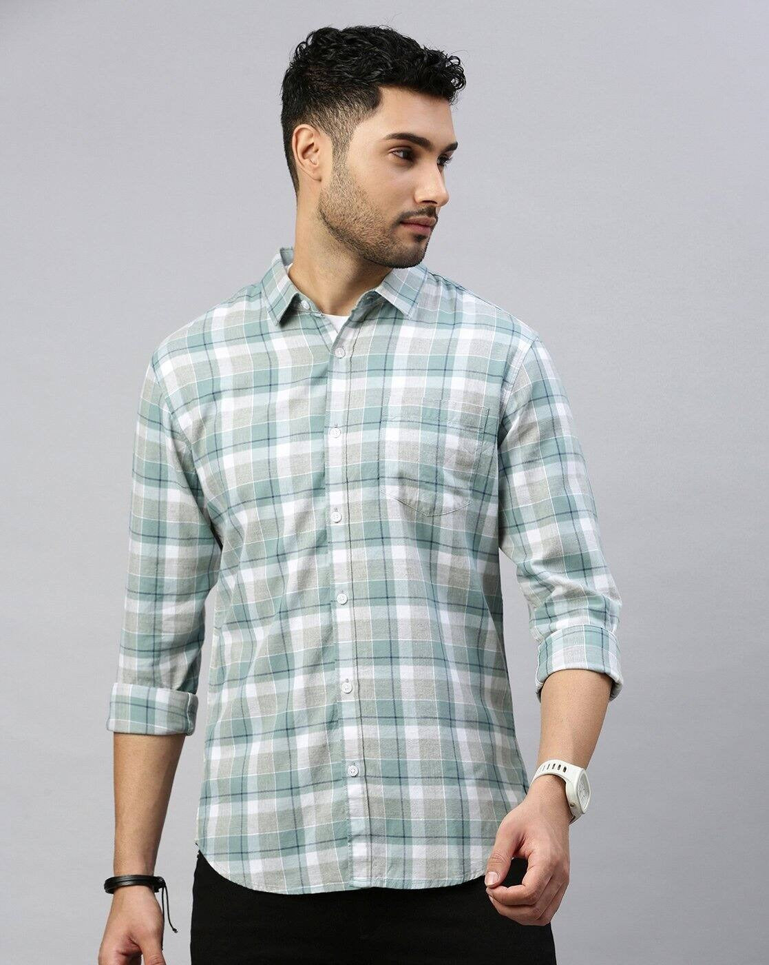 Men Checked Slim Fit Shirt