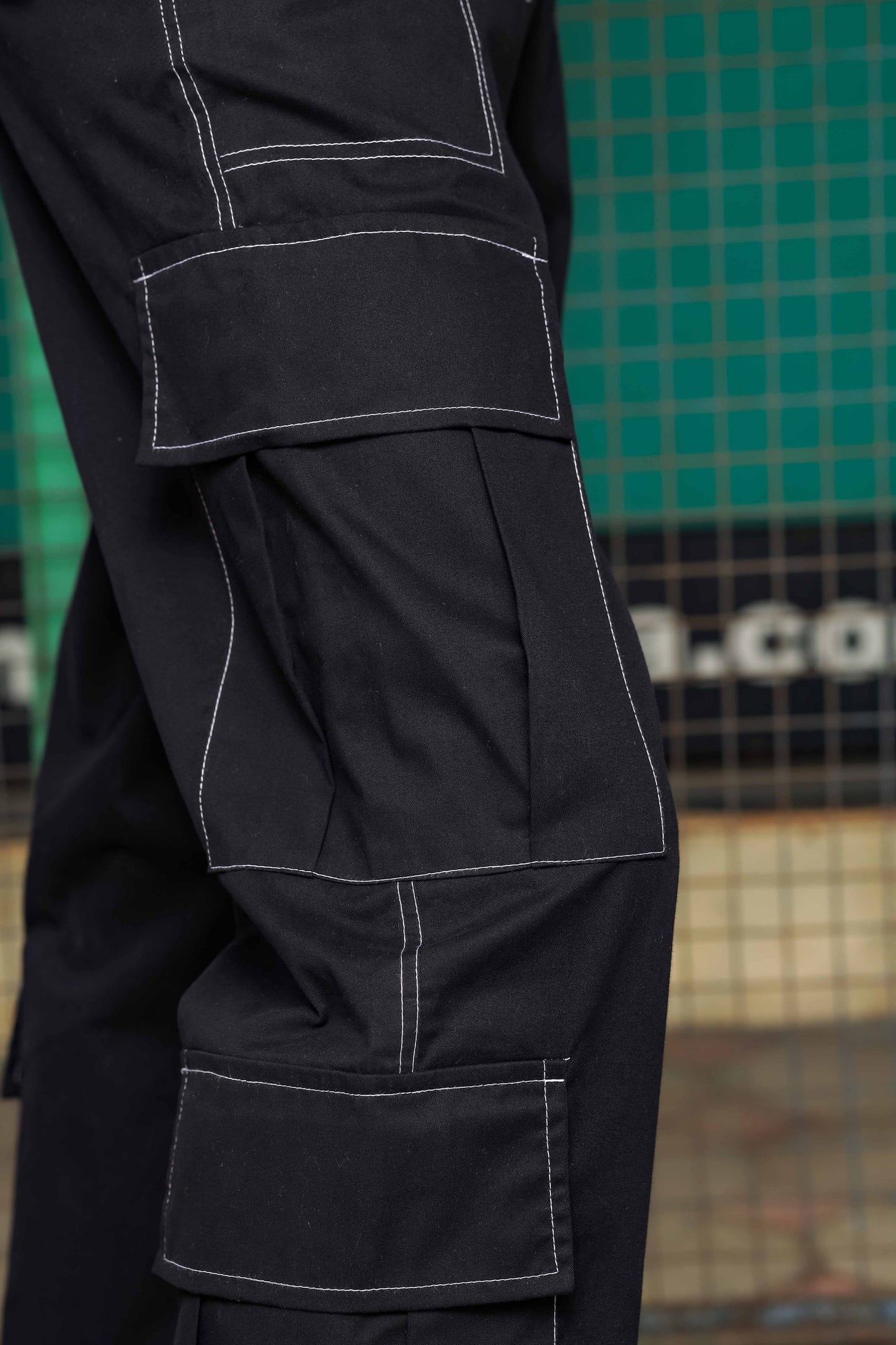 Airy. Edgy. Effortless Cargo