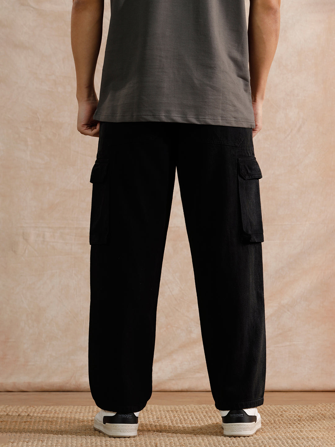 Solid Heavy Fade Loose Fit Jeans | Black