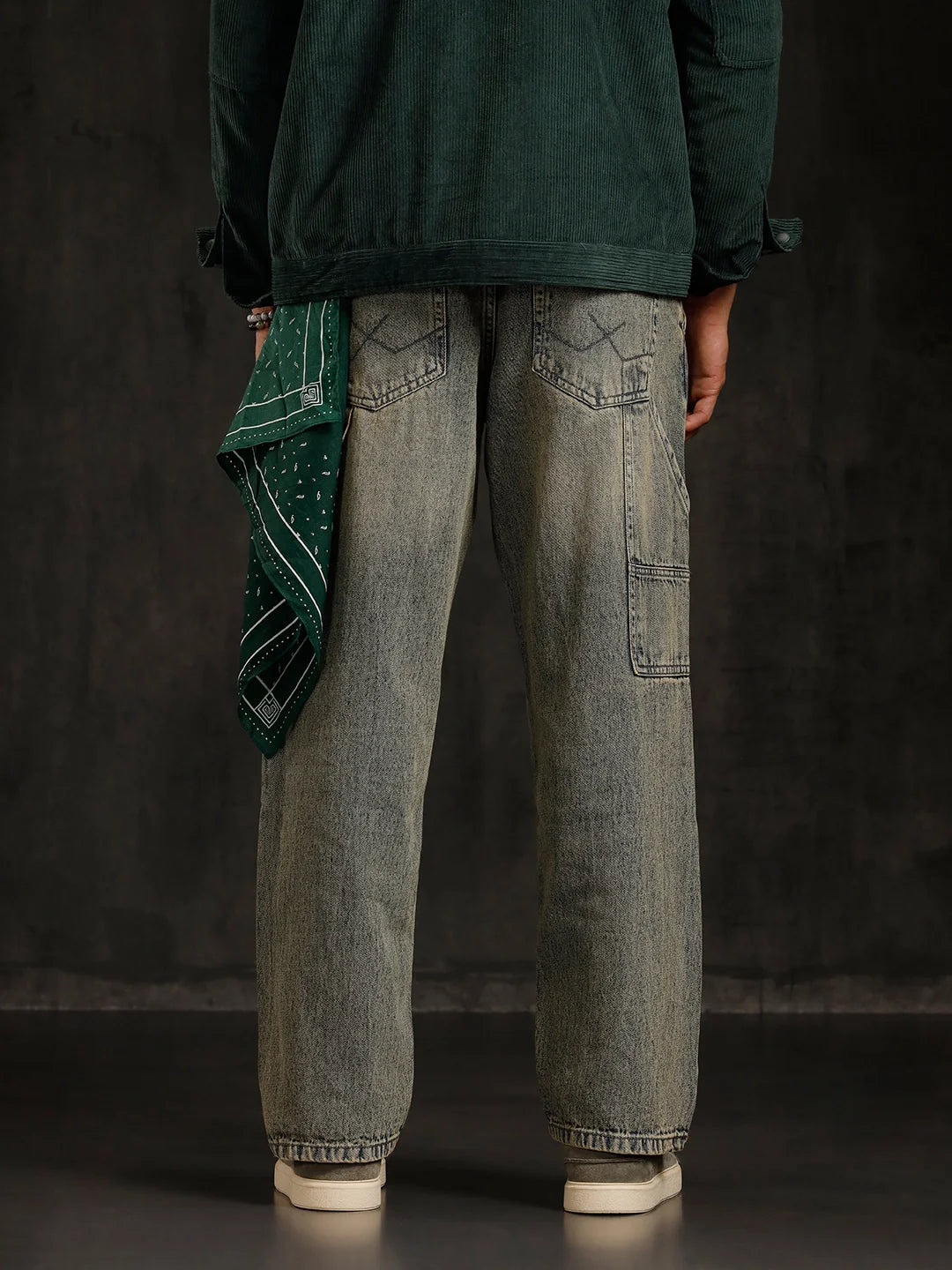 Slanted Pocket Loose Fit Jeans | Blue