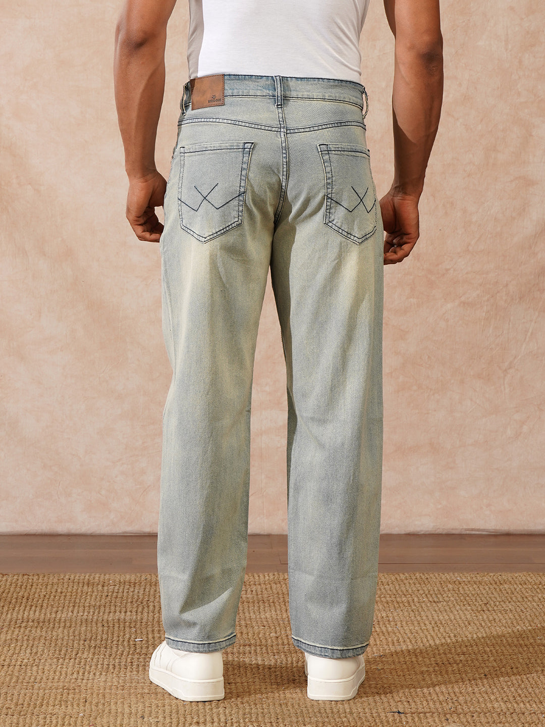 Faded Loose Fit Jeans | Light Blue