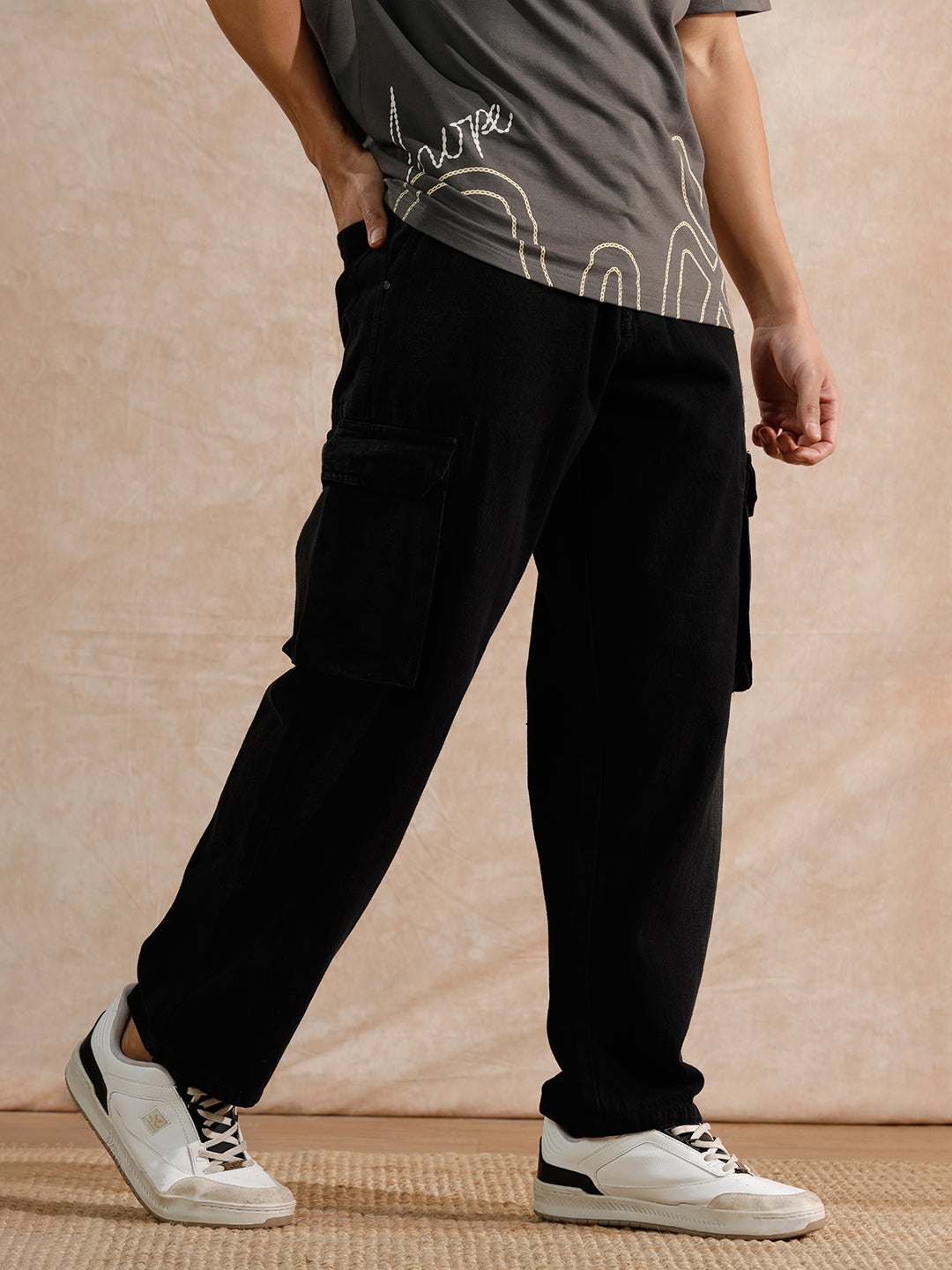 Solid Heavy Fade Loose Fit Jeans | Black