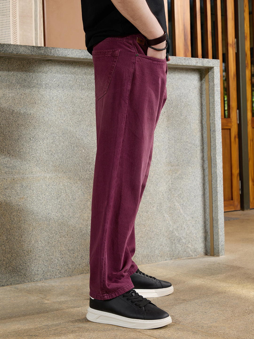 Casual Loose Fit Jeans | Maroon