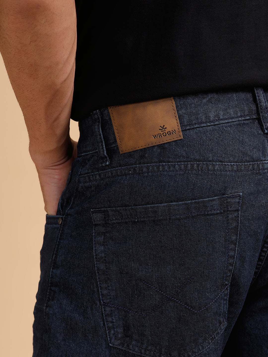 Light Fade Loose Fit Jeans | Dark Blue