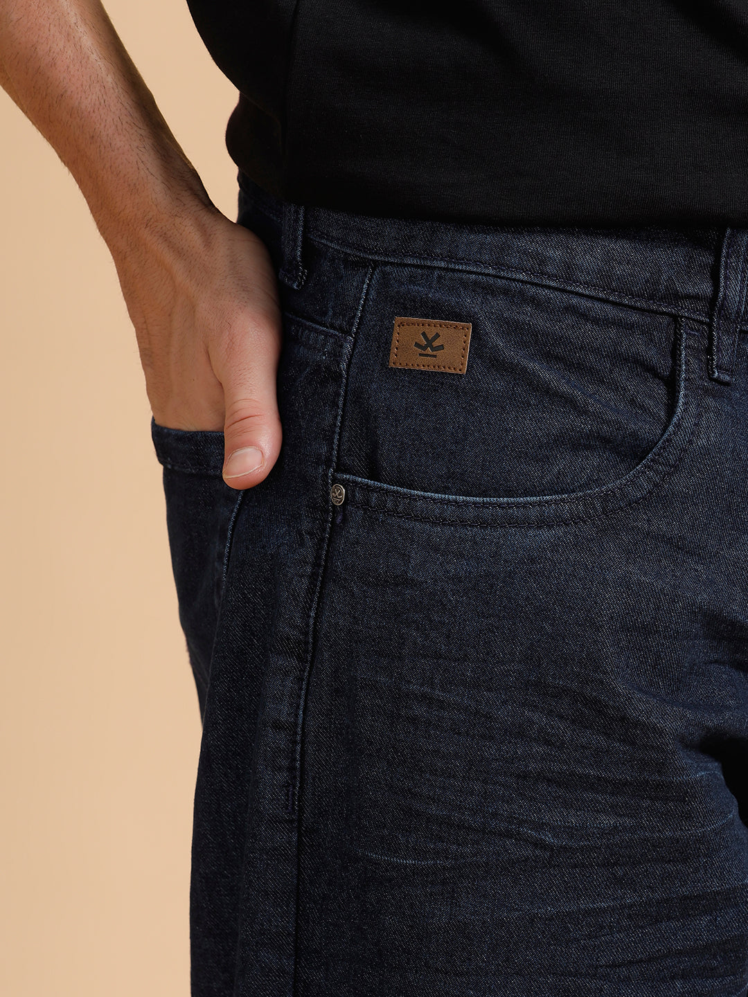 Light Fade Loose Fit Jeans | Dark Blue