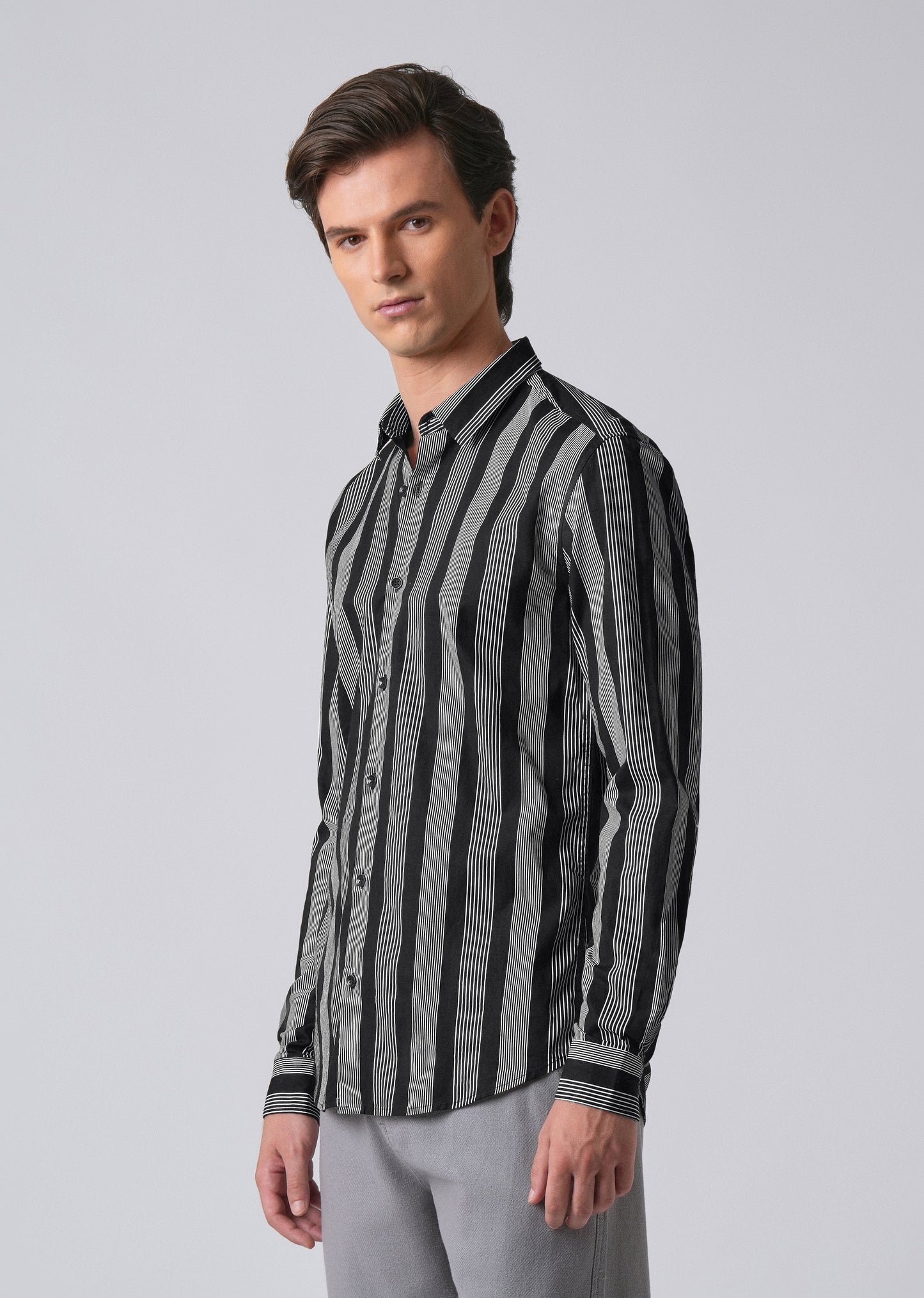 Black Vertical Pin Stripe Cotton/Linen Shirt