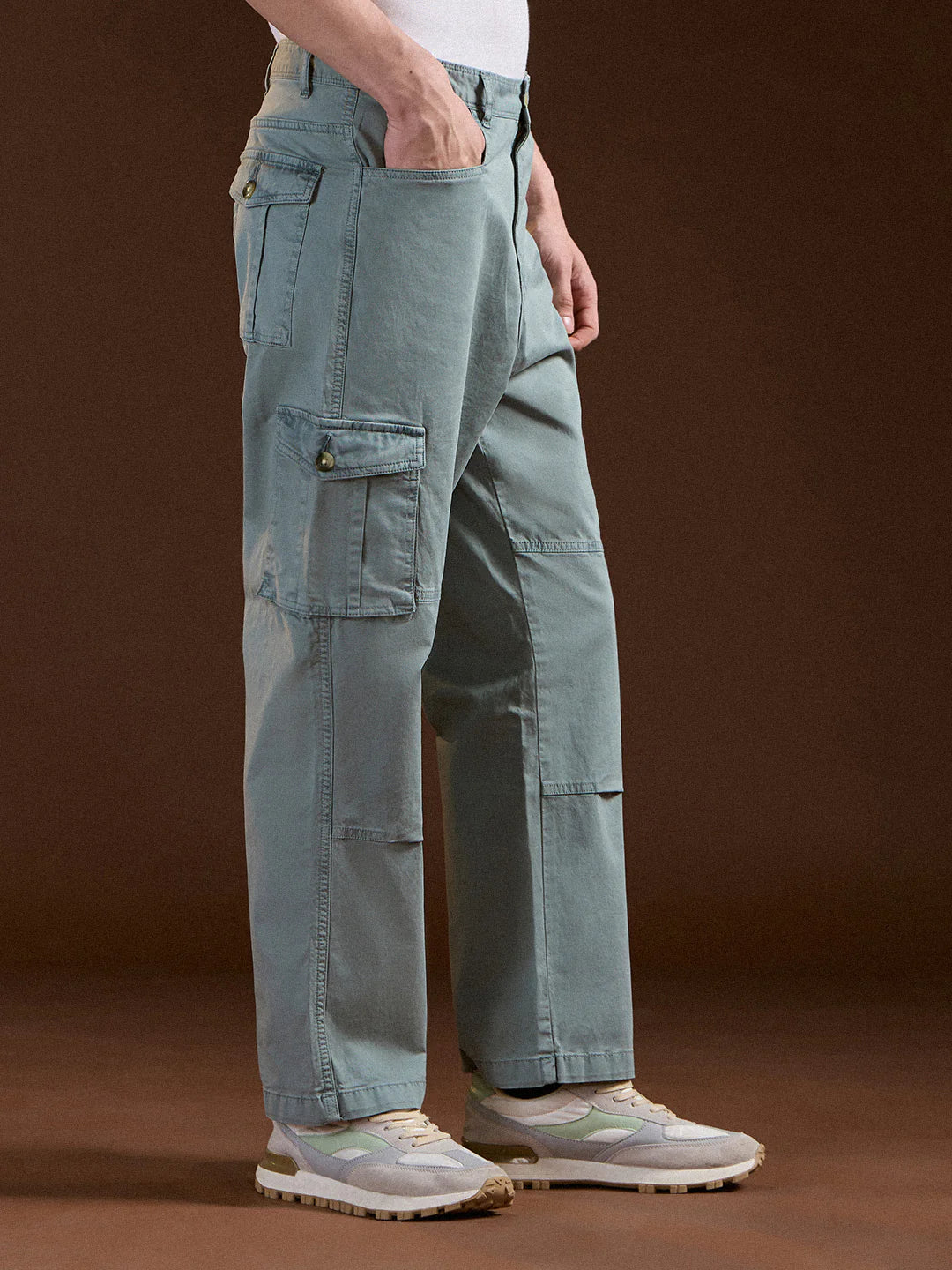 Light Green Solid Straight Fit Functional & Stylish Cargo Pant