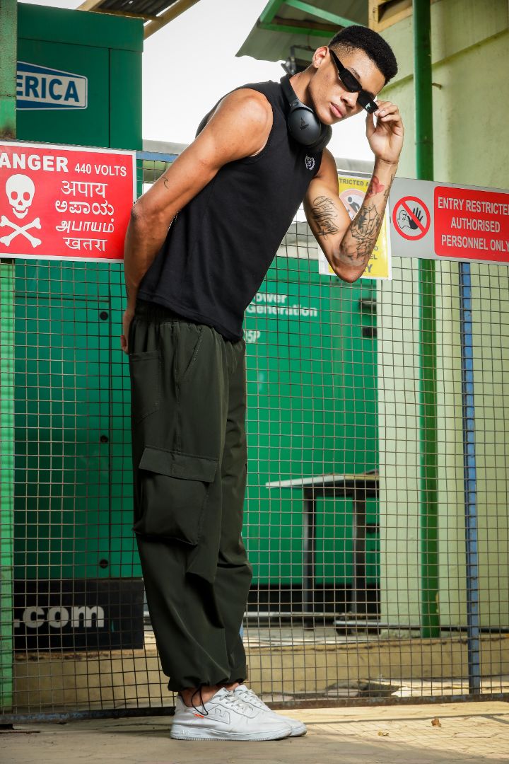 Unisex Baggy Fit Olive Parachute Cargo Trousers