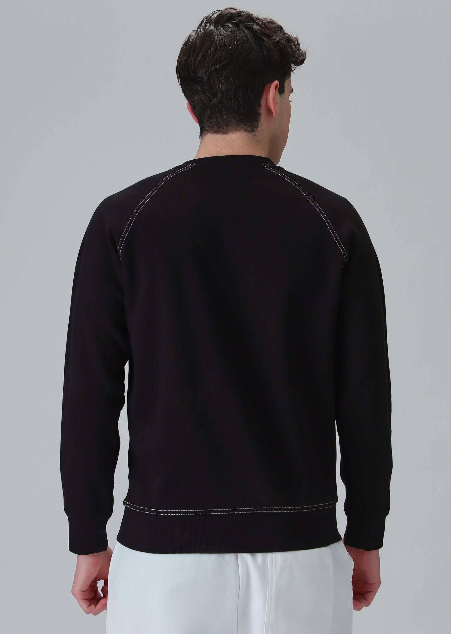 Embro Pocket Black Sweatshirt