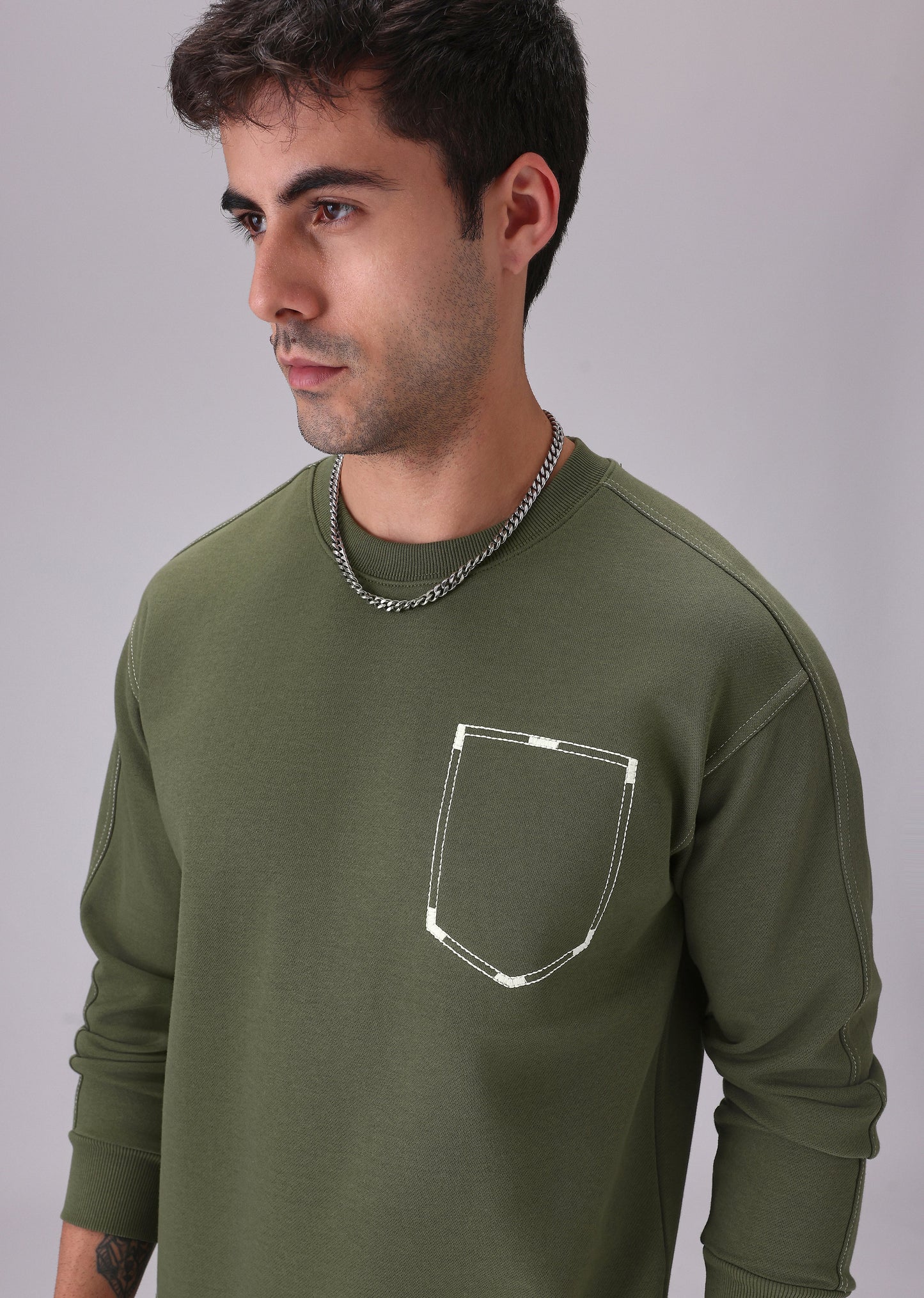 Embro Pocket Green Sweatshirt