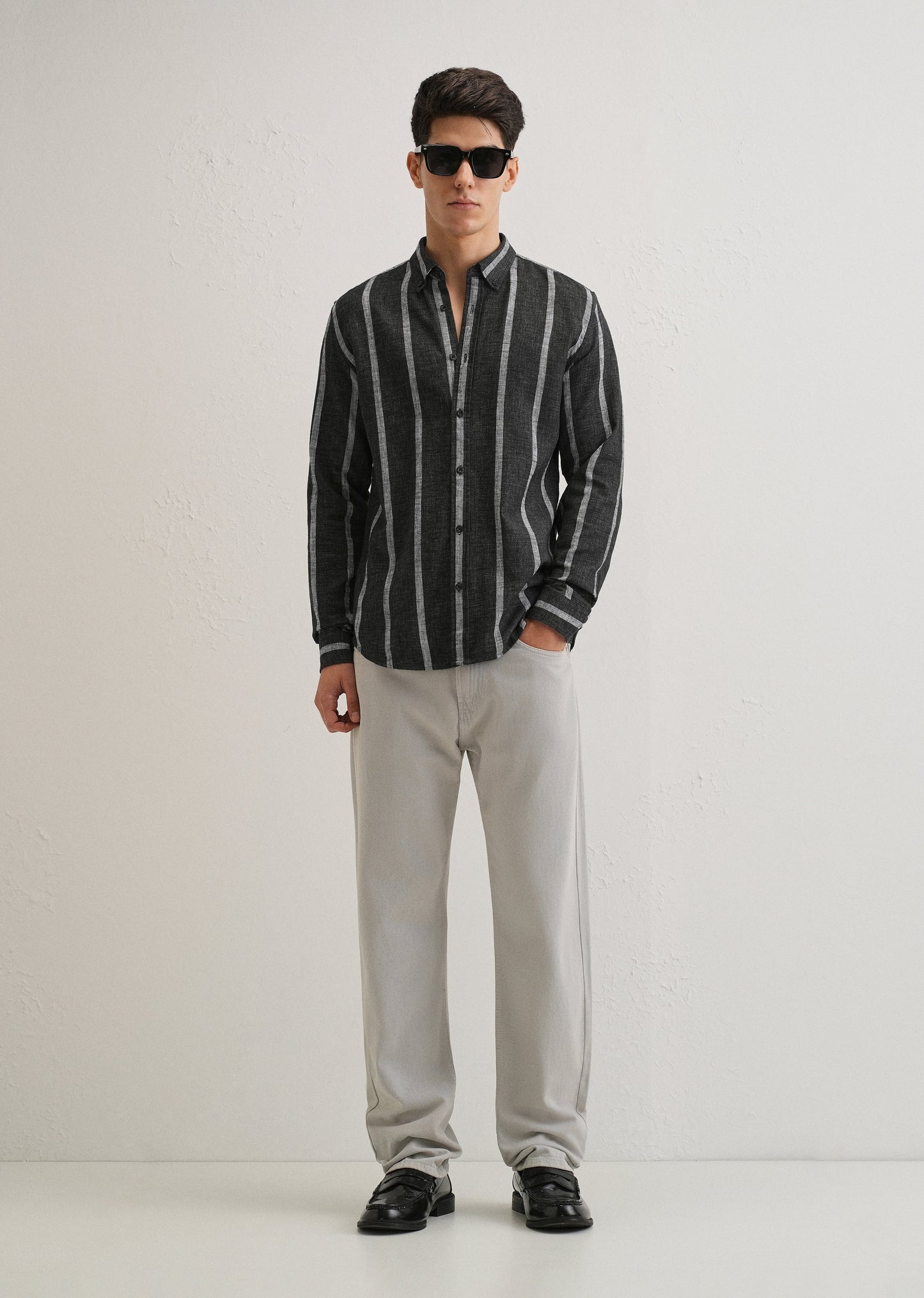 Melange Parallel Gray Stripe Shirt