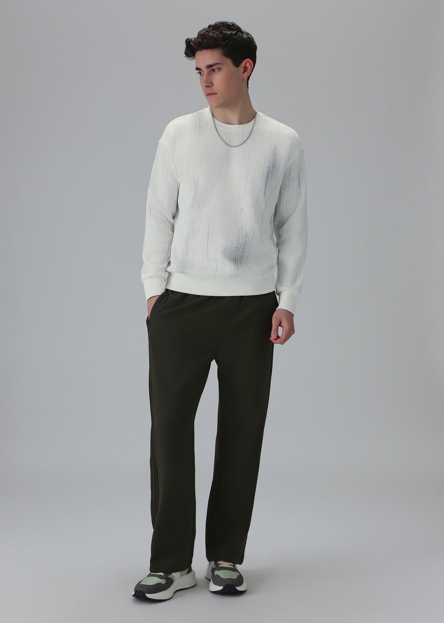 Textured Knit White Sweatshirt