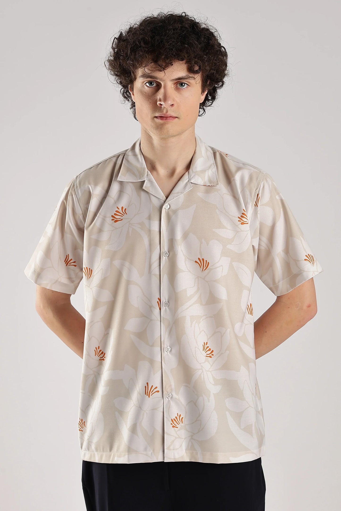 Biege floral printed hawaiian shirt