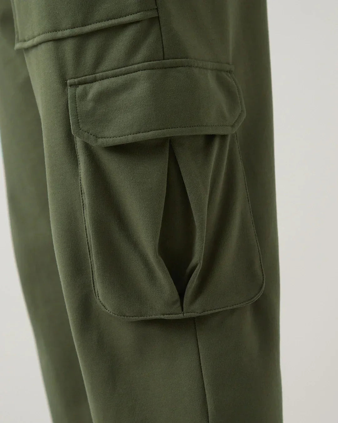 Men's Winter Moss Green Oversized Cargo Joggers